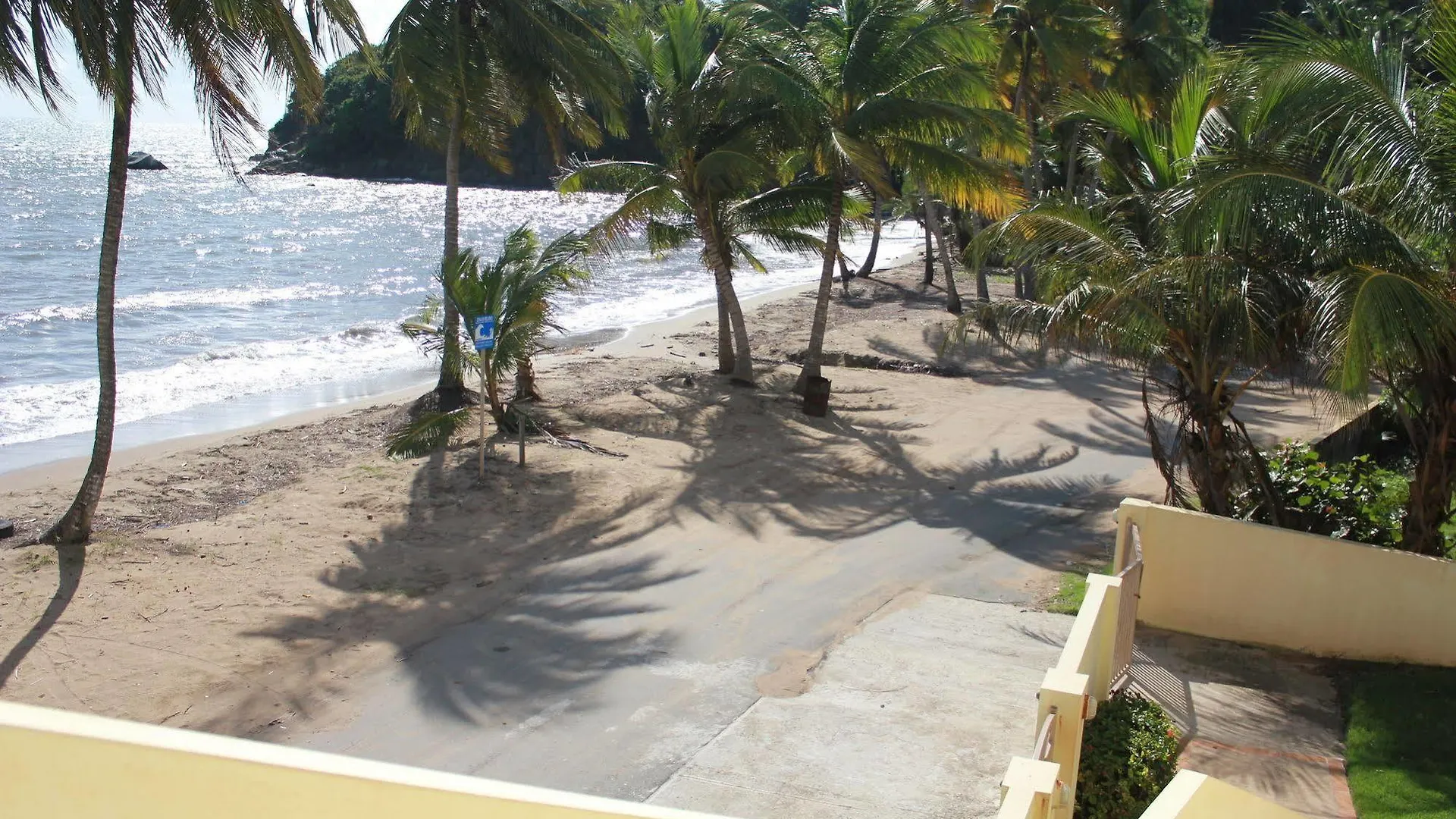 Parador Palmas De Lucia Yabucoa Szálloda