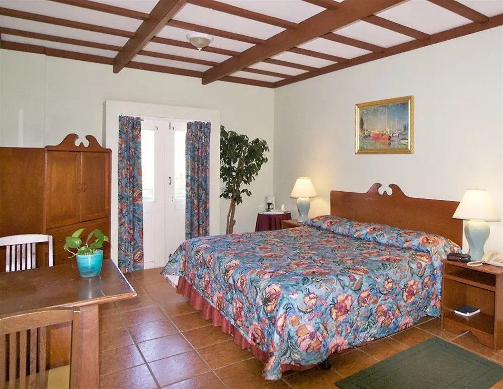Parador Palmas De Lucia Yabucoa Szálloda